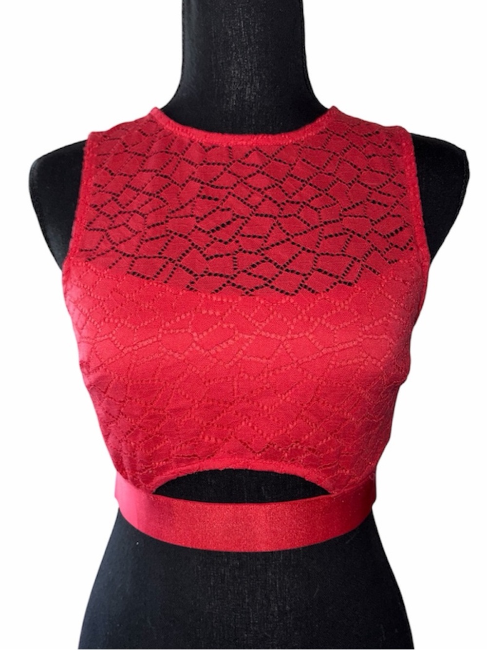 Corail Bebe CutOut Crop Top ♥️